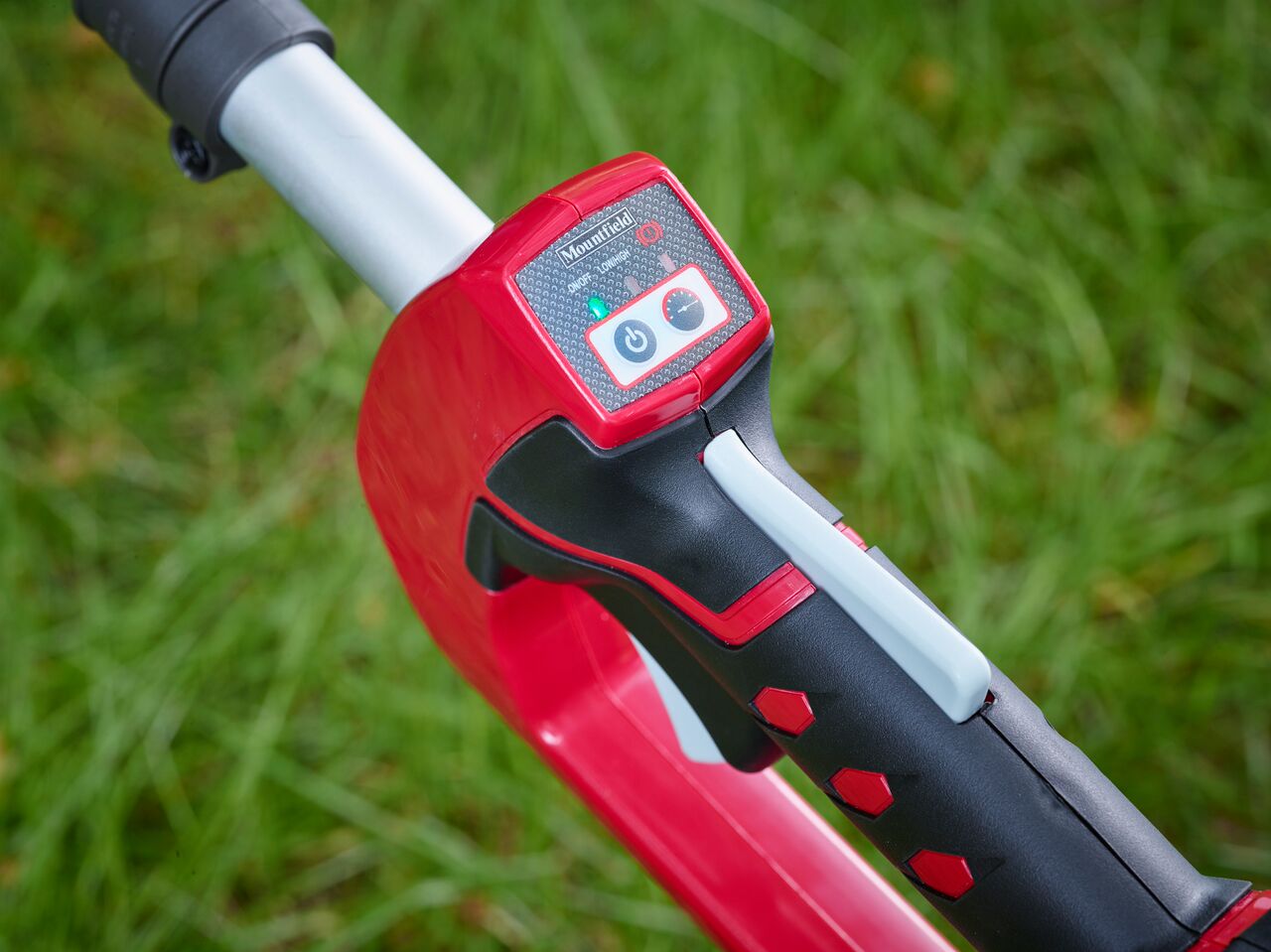 Guide Cordless Garden Tool Voltage / Power Guide Easier Outdoors